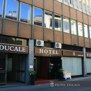 Ducale 3*, Vigevano Italia